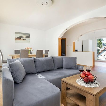 Bright & Spacious Family Apartment In Miedzyzdroje With Parking And 3 Balconies By Noclegi Renters 외부 사진