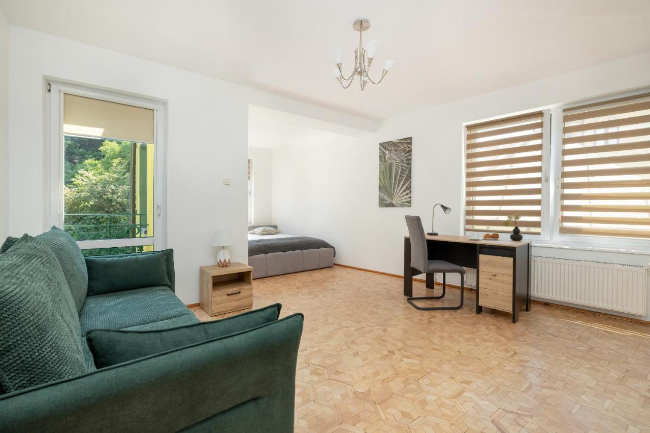 Bright & Spacious Family Apartment In Miedzyzdroje With Parking And 3 Balconies By Noclegi Renters 외부 사진