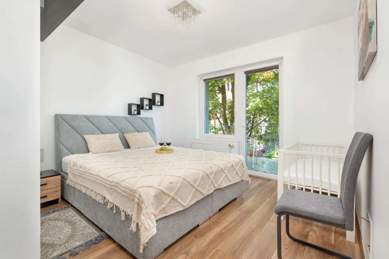 Bright & Spacious Family Apartment In Miedzyzdroje With Parking And 3 Balconies By Noclegi Renters 외부 사진