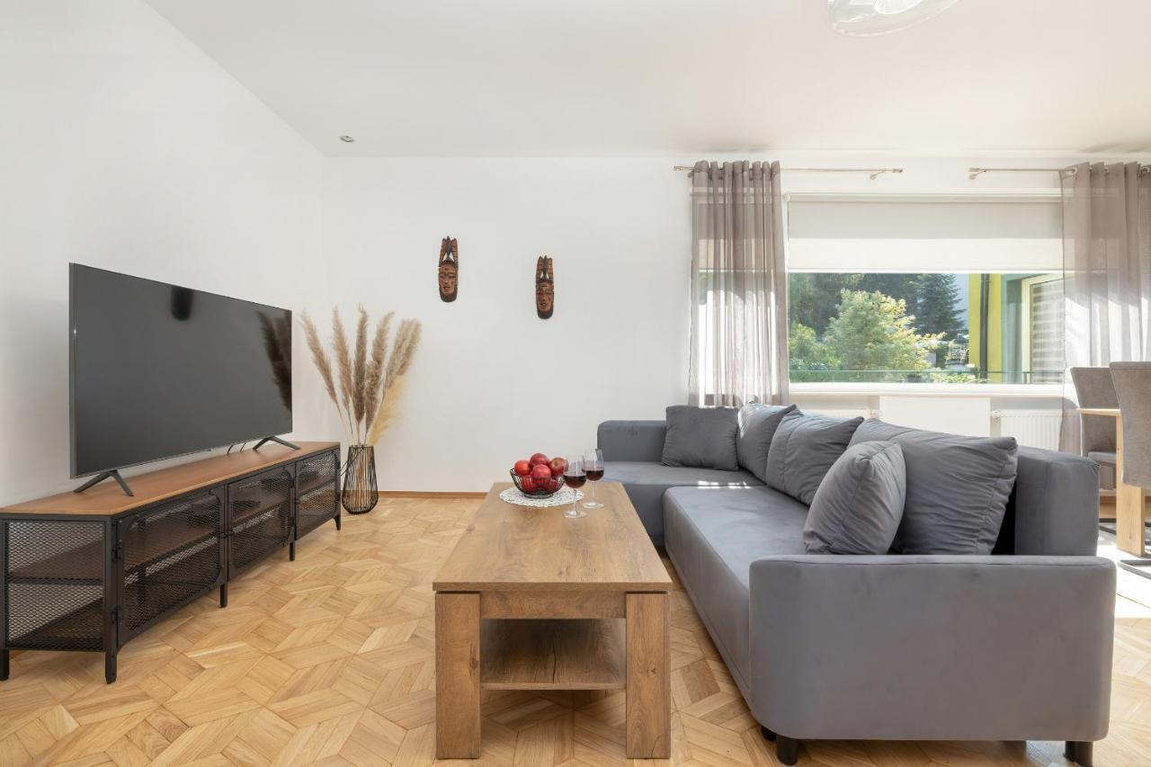Bright & Spacious Family Apartment In Miedzyzdroje With Parking And 3 Balconies By Noclegi Renters 외부 사진