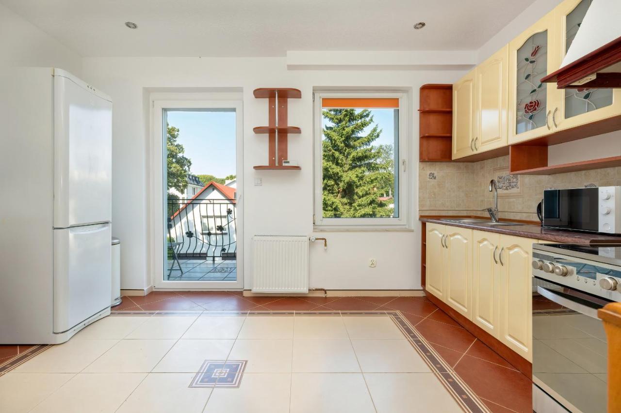 Bright & Spacious Family Apartment In Miedzyzdroje With Parking And 3 Balconies By Noclegi Renters 외부 사진